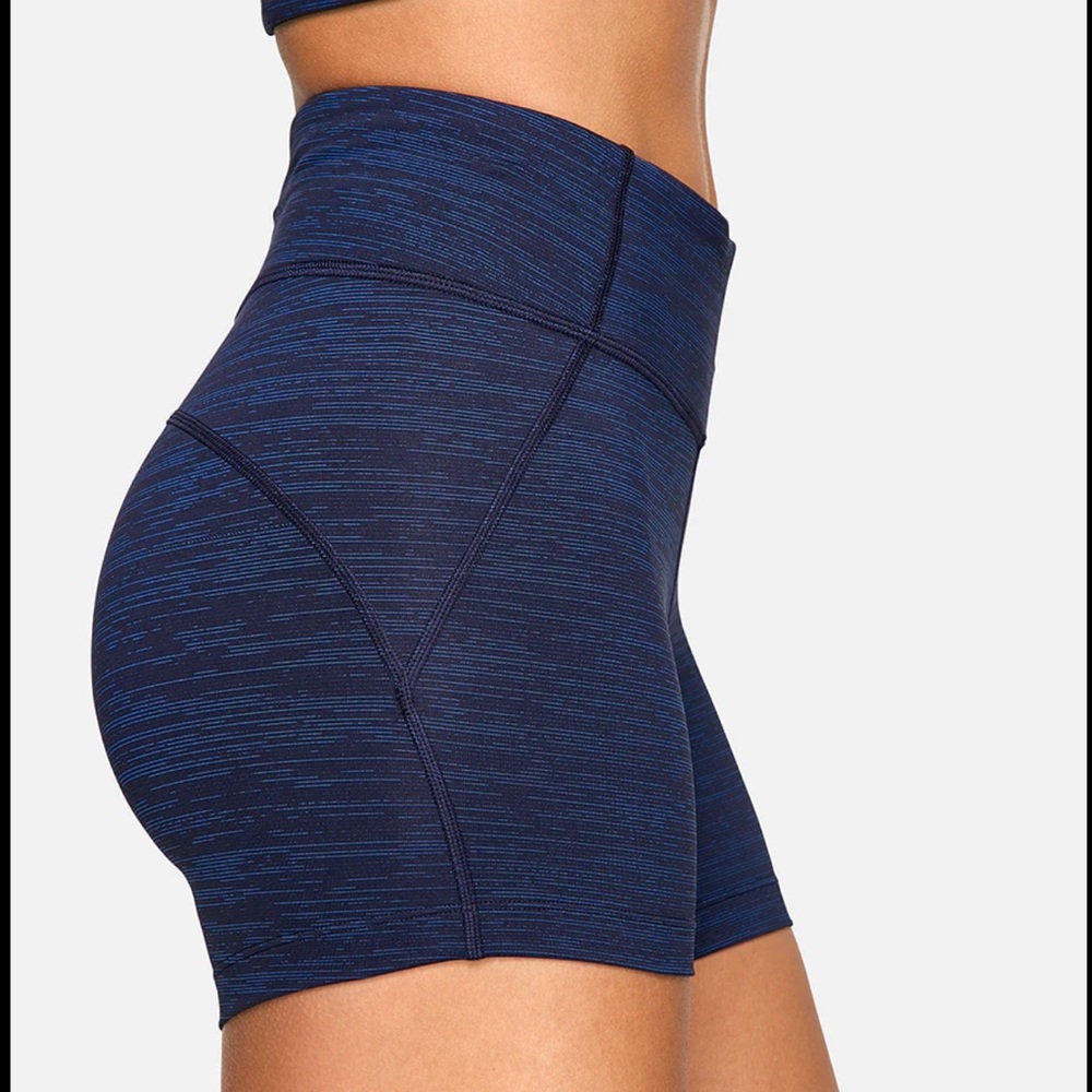 EUC Outdoor Voices TechSweat™M Flex 3.5" Short Womens Size Small
